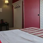 阿布里杜帕桑特酒店 住宿加早餐酒店 3*