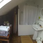 阿布里杜帕桑特酒店 鲁贝