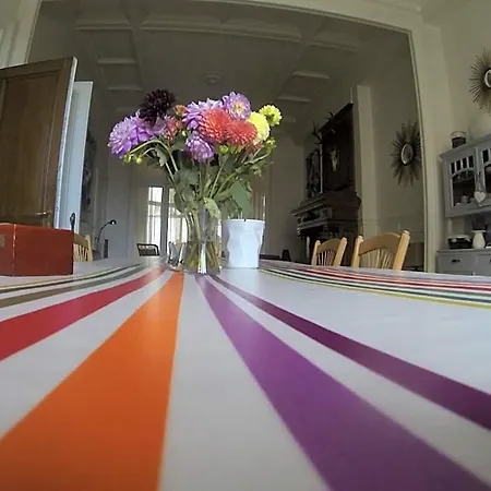 Abri Du Passant Bed & Breakfast