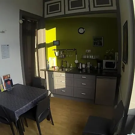 Abri Du Passant 3* Roubaix