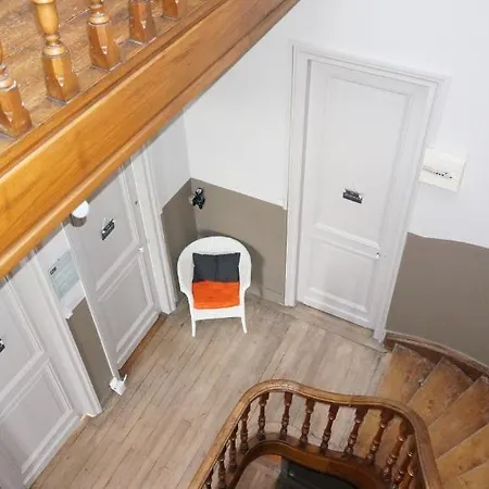 Bed & Breakfast Abri Du Passant 3*