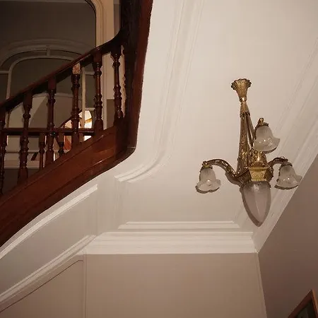 Bed & Breakfast Abri Du Passant Roubaix