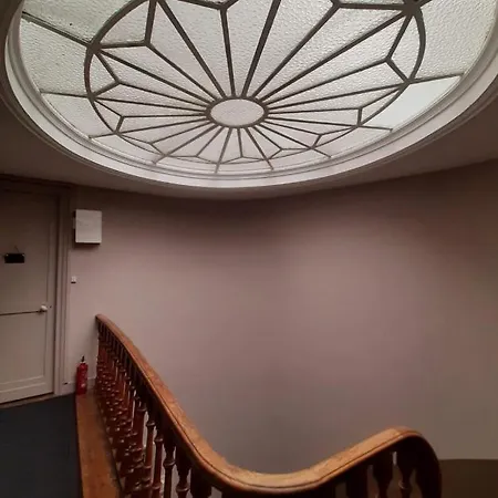 Abri Du Passant B&B 루베