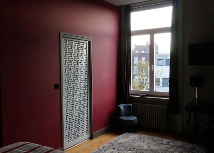 Abri Du Passant Couette-café